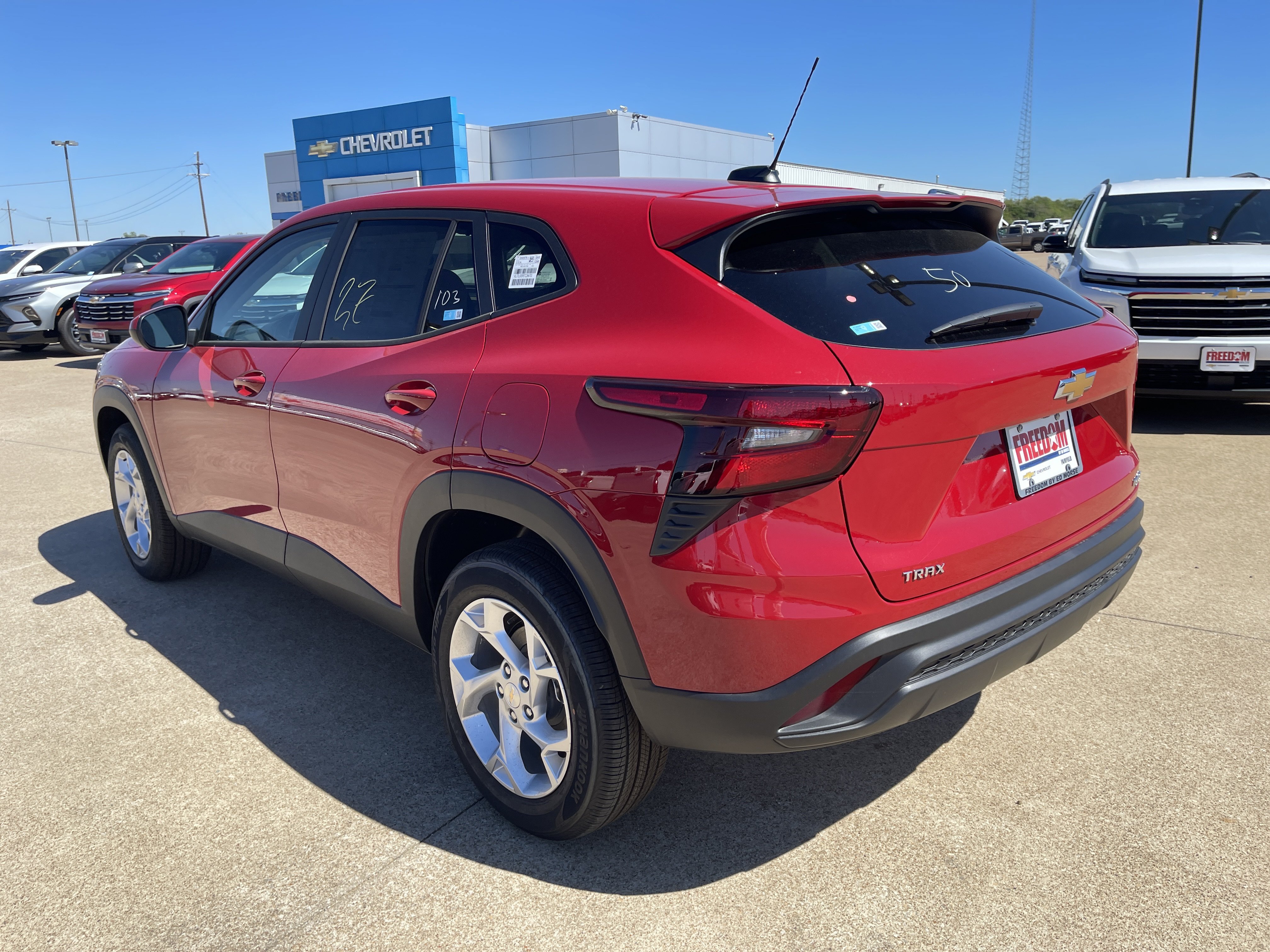 New 2026 Chevrolet Trax LS w/ LS Convenience Package FWD image 6
