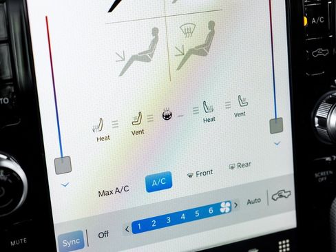 Used 2022 RAM 1500 Limited image 31