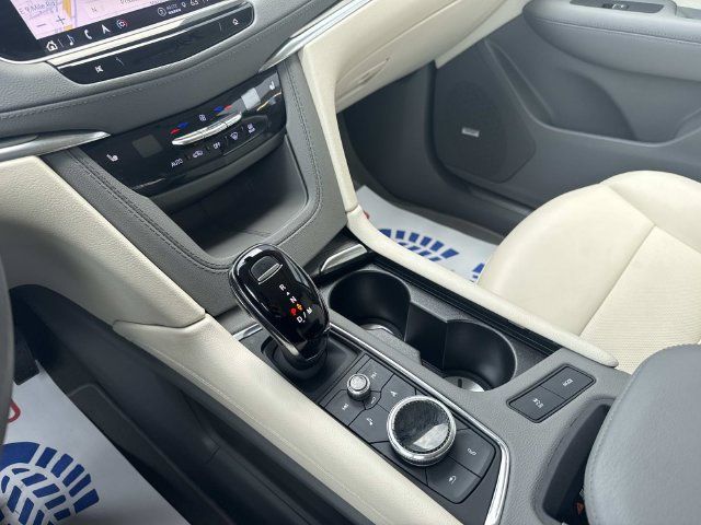 Used 2023 Cadillac XT5 Premium Luxury AWD/4WD image 47