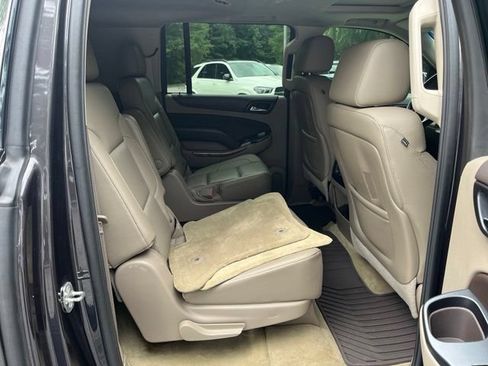 Used 2015 Chevrolet Suburban LTZ AWD/4WD image 13