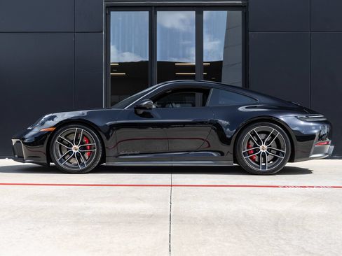Certified 2026 Porsche 911 Carrera GTS RWD image 2