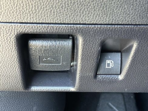 Used 2022 Toyota Highlander XSE image 47