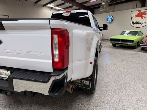 Used 2024 Ford F350 XLT AWD/4WD image 16