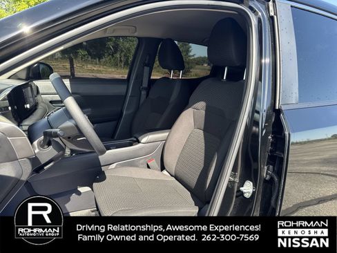 Certified 2025 Nissan Kicks S AWD/4WD image 12