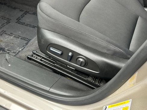 Used 2024 Chevrolet Malibu LT FWD image 43