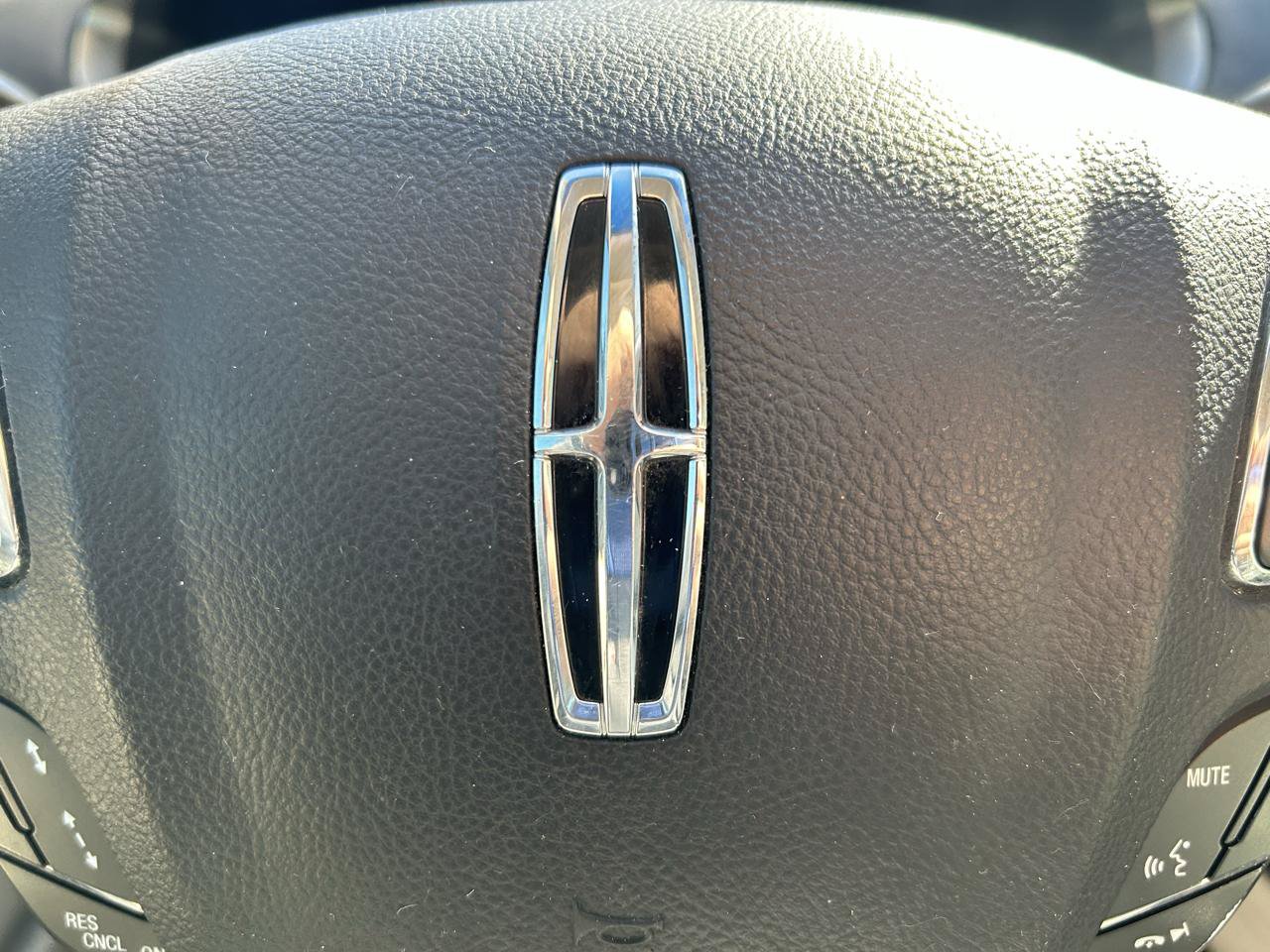 Used 2015 Lincoln MKZ Black Label w/ Technology Package FWD image 21