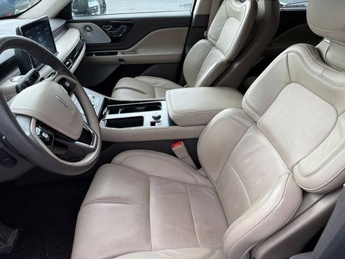 Used 2020 Lincoln Aviator Reserve w/ Equipment Group 202A AWD/4WD image 11