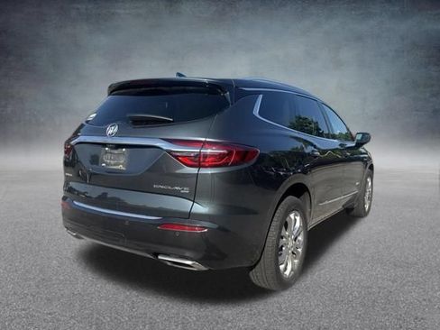 Used 2018 Buick Enclave Avenir w/ Avenir Technology Package AWD/4WD image 5