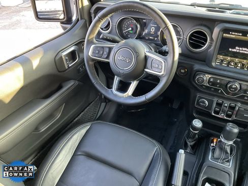 Used 2022 Jeep Wrangler Unlimited Sahara w/ Cold Weather Group image 37