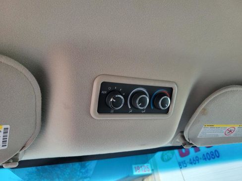 Used 2016 Chevrolet Express 2500 LS image 24