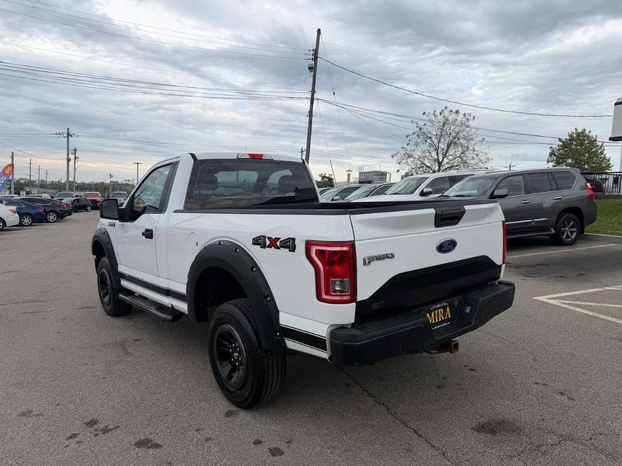Used 2017 Ford F150 XL w/ Equipment Group 101A Mid AWD/4WD image 9