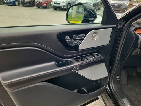 Used 2020 Lincoln Aviator Reserve w/ Equipment Group 202A image 22