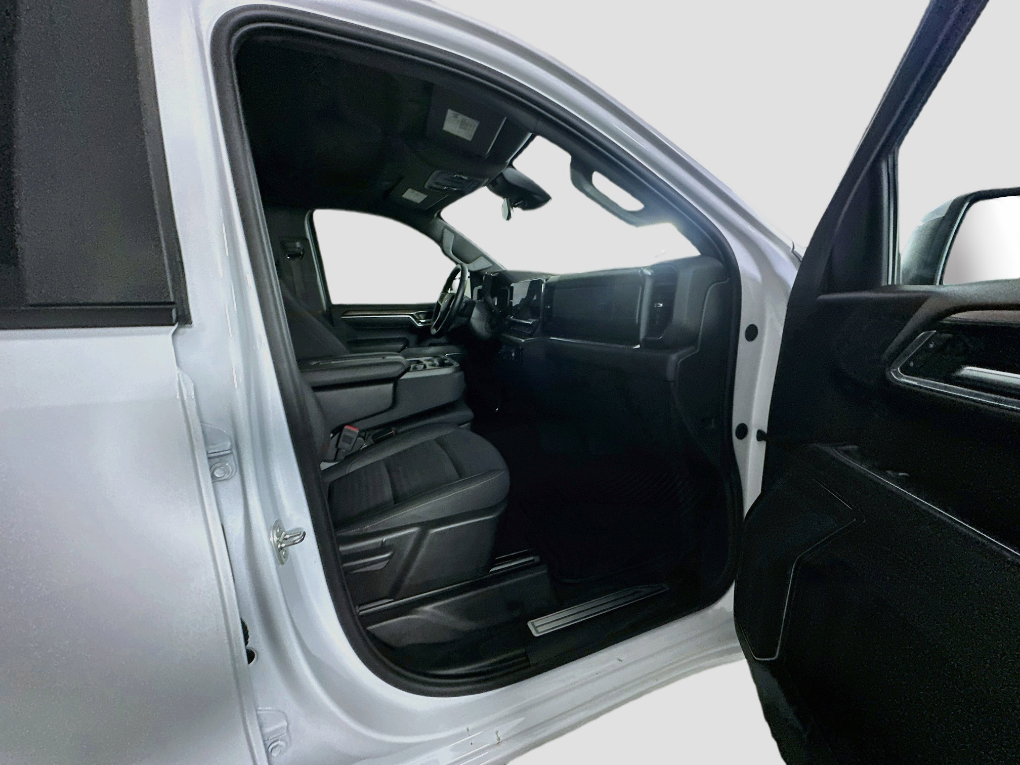 Used 2024 Chevrolet Silverado 1500 LT AWD/4WD image 30