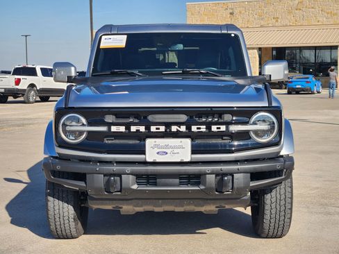 Used 2022 Ford Bronco Outer Banks image 6