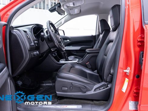 Used 2018 Chevrolet Colorado ZR2 image 24