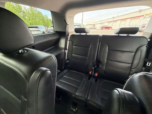 Used 2023 GMC Acadia SLT w/ Elevation Edition AWD/4WD image 24