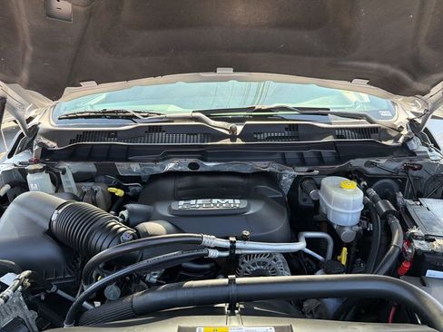Used 2018 RAM 2500 Big Horn AWD/4WD image 17