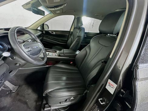 Used 2024 Genesis GV80 2.5T image 13