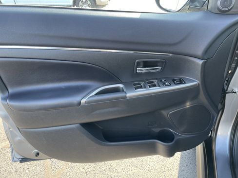 Used 2024 Mitsubishi Outlander Sport AWD image 11