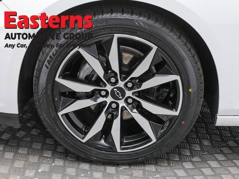 Used 2024 Chevrolet Malibu RS FWD image 32