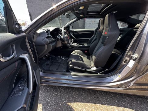 Used 2018 Honda Civic Si image 13