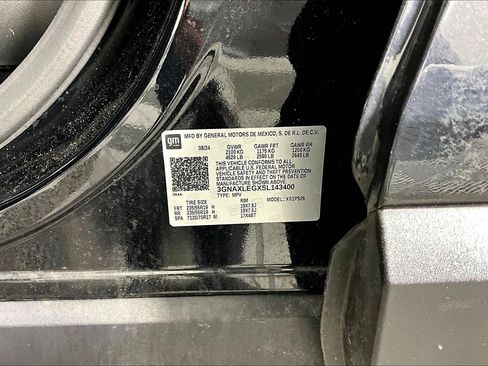 Used 2025 Chevrolet Equinox RS w/ Safety and Technology Package image 16