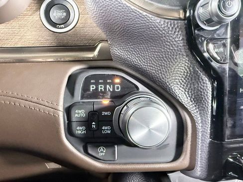 Used 2025 RAM 1500 Limited image 23