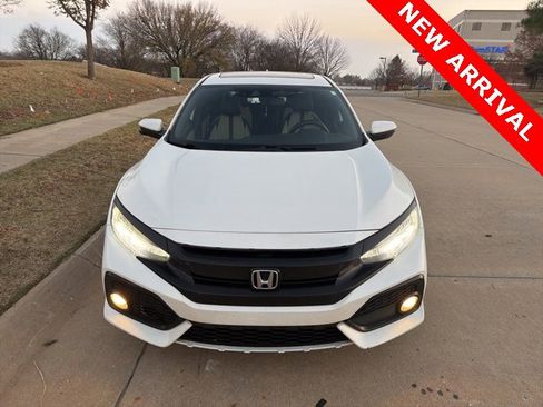 Used 2017 Honda Civic Sport Touring image 9