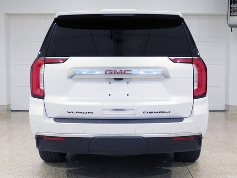 Used 2023 GMC Yukon Denali image 8