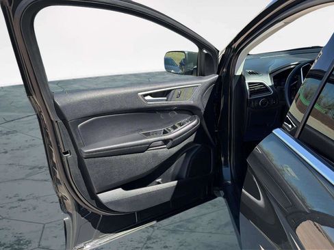 Used 2023 Ford Edge SEL w/ Convenience Package AWD/4WD image 12