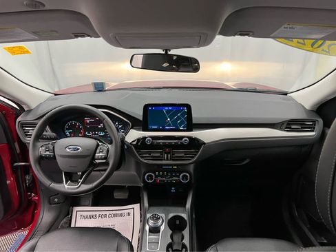 Used 2022 Ford Escape SEL image 31