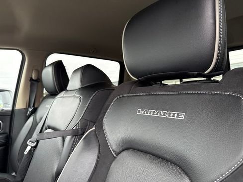 Used 2021 RAM 1500 Laramie AWD/4WD image 7