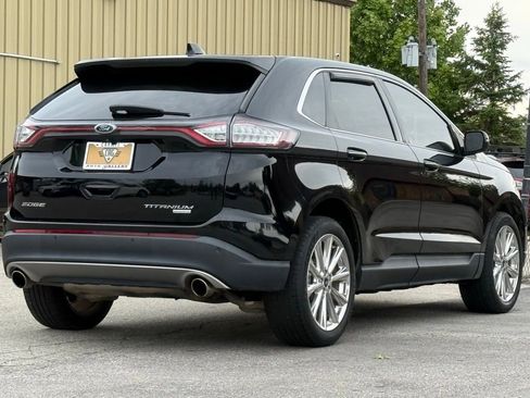 Used 2017 Ford Edge Titanium w/ Equipment Group 301A FWD image 5