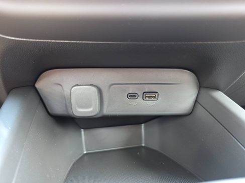 New 2026 Chevrolet Trax LS FWD image 22