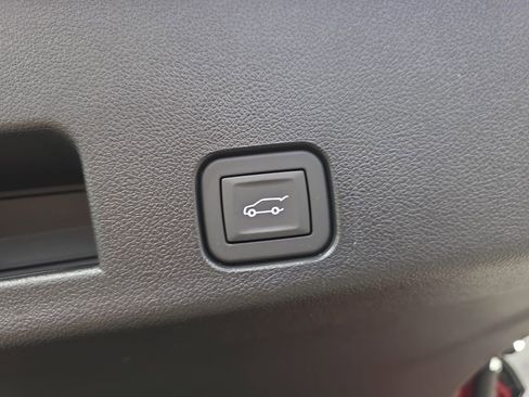 New 2026 Buick Enclave Preferred w/ Power Package FWD image 15