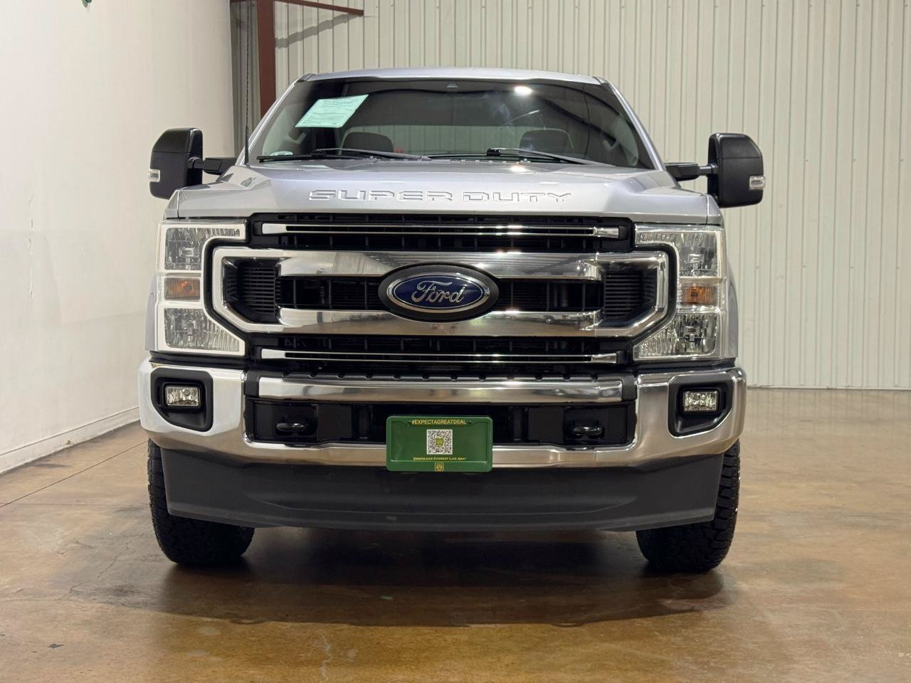Used 2022 Ford F250 XLT w/ XLT Value Package AWD/4WD image 2