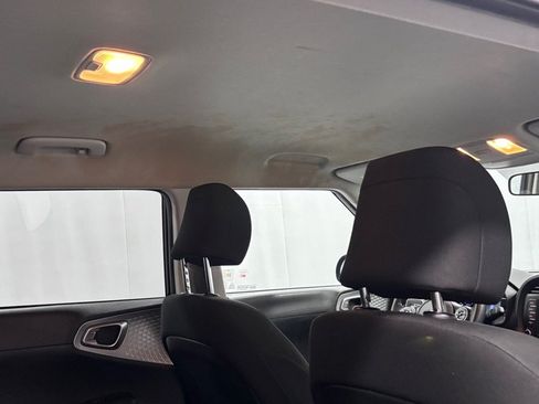 Used 2021 Kia Soul LX FWD image 27