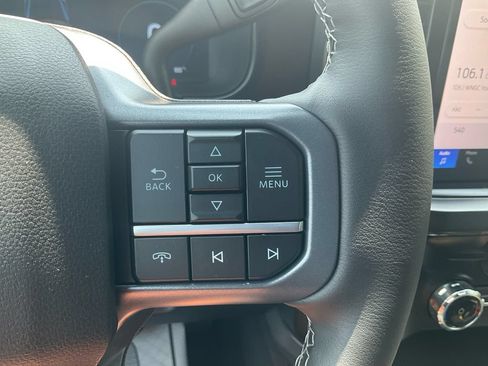 New 2026 Ford F250 Lariat w/ Black Appearance Package AWD/4WD image 22