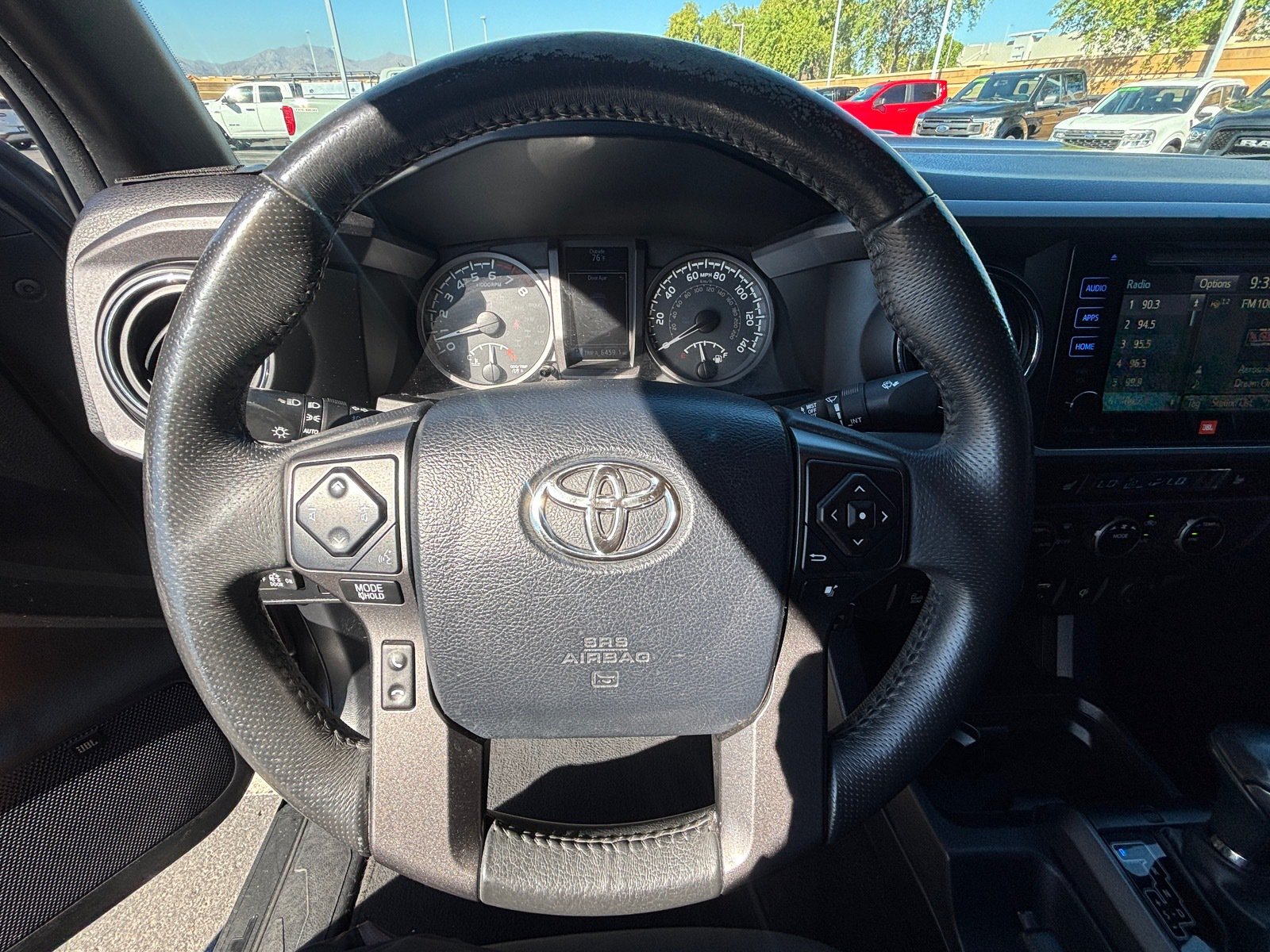 Used 2017 Toyota Tacoma TRD Sport RWD image 12