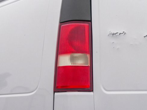 Used 2008 Chevrolet Express 2500 RWD image 10