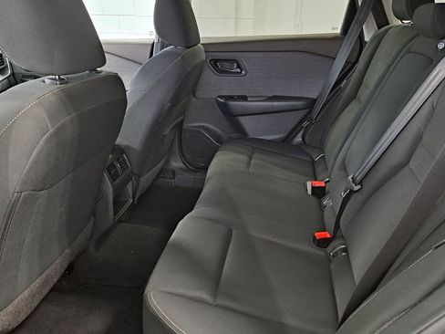 Used 2023 Nissan Rogue S image 23