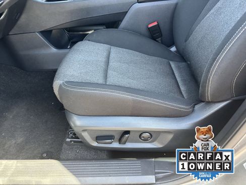 Certified 2025 Nissan Rogue SV AWD/4WD image 21