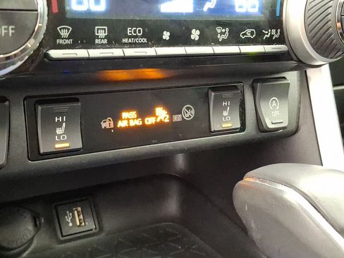 Certified 2023 Toyota RAV4 XLE Premium AWD/4WD image 11