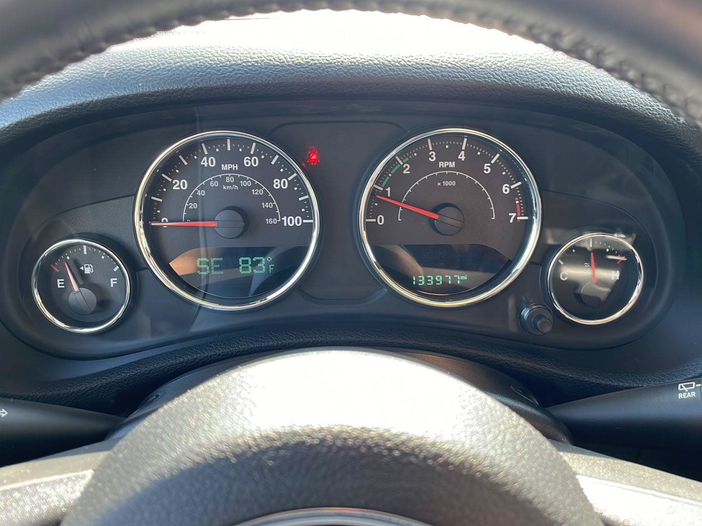 Used 2015 Jeep Wrangler Rubicon w/ Power Convenience Group AWD/4WD image 18