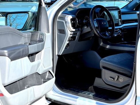 Certified 2021 Ford F150 XLT w/ Equipment Group 302A High image 8