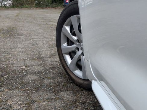 Used 2023 Toyota Corolla LE image 10