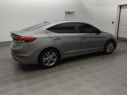 Used 2018 Hyundai Elantra SEL FWD image 10