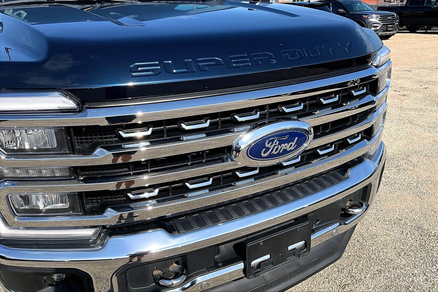 Used 2023 Ford F250 Lariat w/ Lariat Ultimate Package AWD/4WD image 30