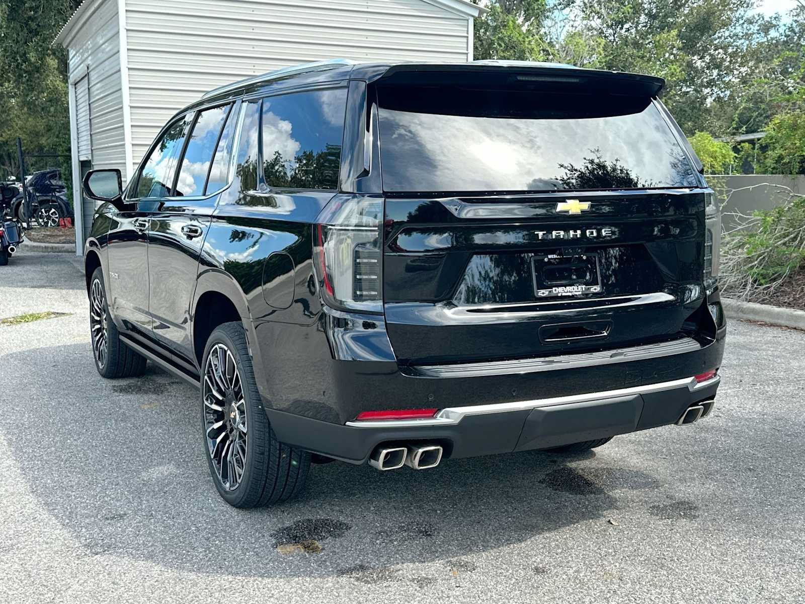 New 2027 Chevrolet Tahoe High Country AWD/4WD image 4