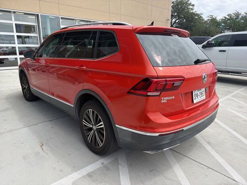 Used 2018 Volkswagen Tiguan SEL image 10